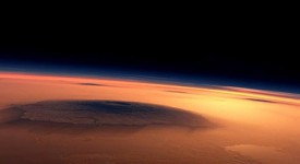 Wetenschapper vindt ‘bewijs voor kernexplosies’ op Mars