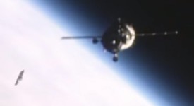 VIDEO: Internationaal ruimtestation ISS gevolgd door ‘mysterieus object’