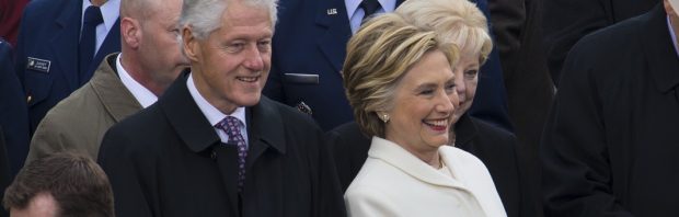 Niemand wil nog doneren aan de Clinton Foundation. Wat is de reden?