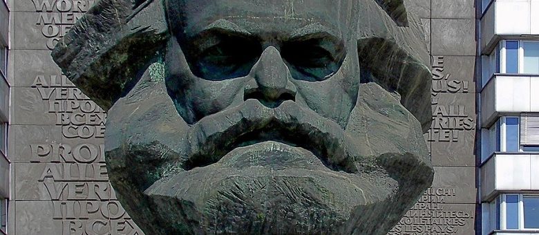 Russische Revolutie was complot van de Rothschilds om Nieuwe Wereldorde te stichten, zegt onderzoeker in deze video