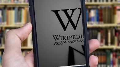 Wikipedia is een gebroken systeem, zegt medeoprichter. Hoe de internetencyclopedie wordt gebruikt om mensen de mond te snoeren