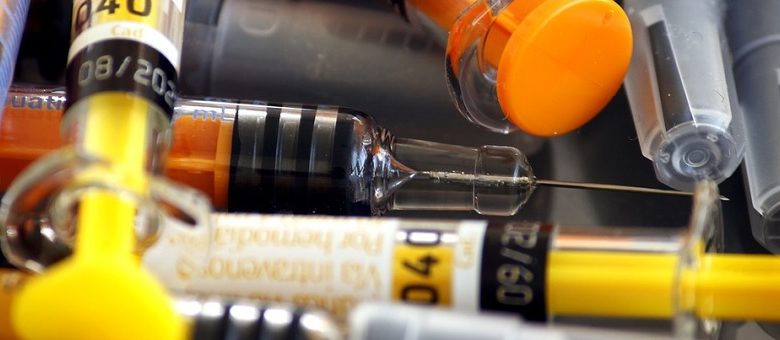 Mazelenuitbraak blijkt te zijn veroorzaakt door het vaccin zelf. Dit wil Big Pharma liever onder het tapijt vegen