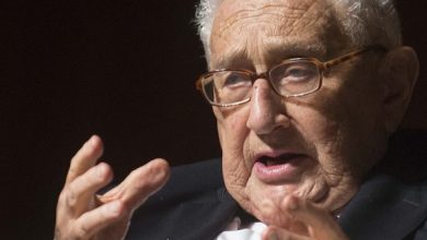 Eén van de meest verwoestende ministers uit de geschiedenis. Presidentskandidaat haalt fel uit naar Henry Kissinger