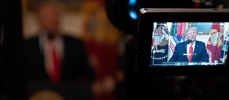 Grote twijfels over 'zoveelste dood' van IS-leider al-Baghdadi. Ook al een zeemansgraf? En is deze foto in scène gezet?
