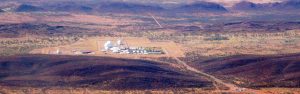 Honderden mensen willen Australisch Area 51 gaan bestormen. Worden hier ook aliens bewaard?