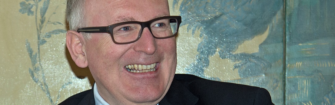 In West-Europa zijn elites aan de macht die helemaal van lotje getikt zijn. Hoe Timmermans via de Green Deal de totale controle pakt