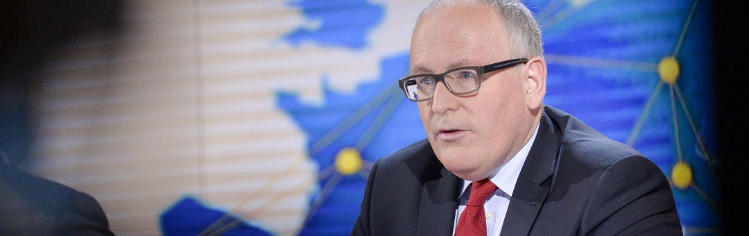 Die man gaat over lijken. Journalist legt uit waarom Frans Timmermans achter tralies moet