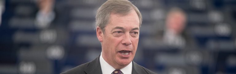 ‘Het is voorbij!’ Bekijk hier de laatste speech van Nigel Farage in het Europees Parlement (en let vooral op de zure reacties)