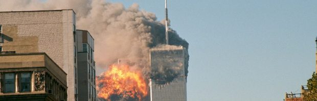 Franse geschiedenisleraar linkt CIA aan 9/11 in Frans geschiedenisboek. Ophef alom!