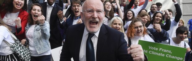 Frans Timmermans spreekt dreigende taal: ‘Nederland krijgt problemen als het niet braaf meebetaalt!’