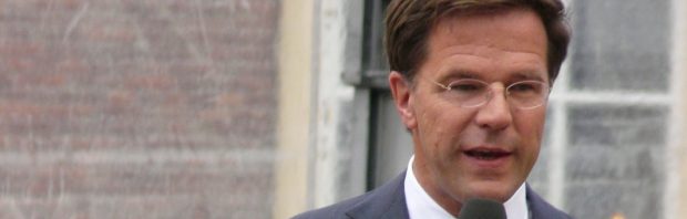 Dit optreden van Rutte bij Harry Mens in 2010 maakt pijnlijk duidelijk dat de VVD een leugenpartij is