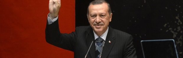 Erdogan zet poorten open en stuurt miljoenen vluchtelingen naar EU. Dit zijn uw nieuwe buren
