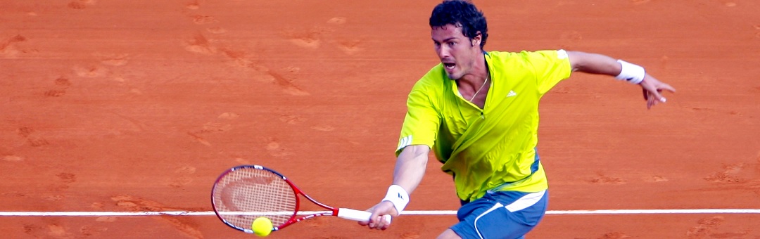 Binnenkort lopen we allemaal rond met onderhuidse chip, waarschuwt deze tennislegende