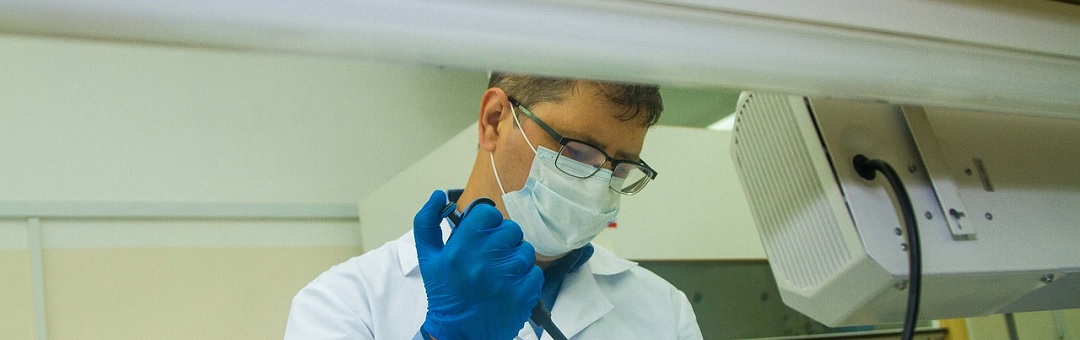 2022: een vaccinatiepaspoort. EU houdt zich stil over obscure documenten