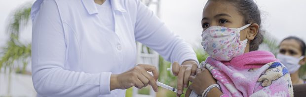 Ouders die dochtertje weigeren te vaccineren krijgen 800 euro boete. ‘Deze toxische stoffen horen niet thuis in haar lichaam’