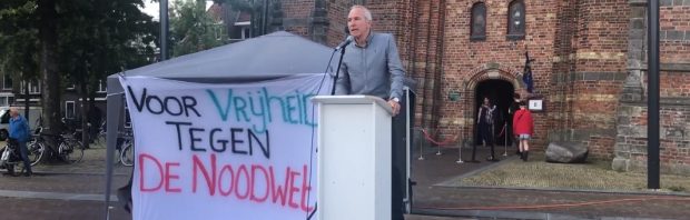 Oud-politieman spreekt bij protest tegen coronamaatregelen: ‘De overheid moet zich diep, diep schamen’