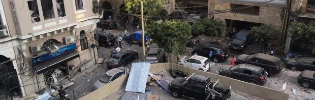 Trump noemt explosie Beiroet ‘een vreselijke aanval – een soort bom’
