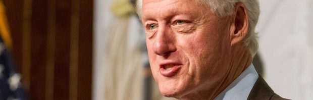 Bill Clinton bezocht pedo-eiland ‘met 2 jonge meisjes’. Waarom is dit geen voorpaginanieuws?