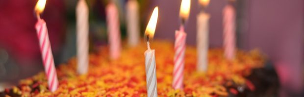 Coronapolitie stopt verjaardagsfeestje van 10-jarig meisje nadat buren kliklijn bellen