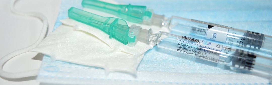 Coronavaccin: Hoogleraar verwacht ‘heleboel’ mensen met bijwerkingen