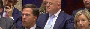 'Weg met alle politici die voor de coronawet stemden' 2 coronawet