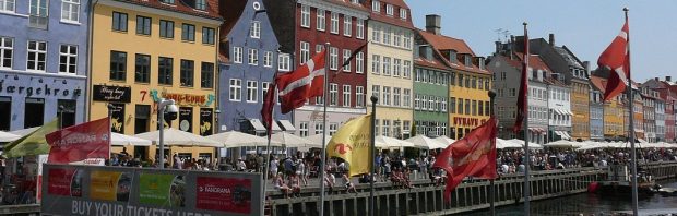 Verplichte vaccinatie van tafel in Denemarken na dagenlange protesten