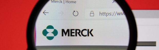 Merck schrapt coronavaccins: doormaken van de infectie beter dan prik