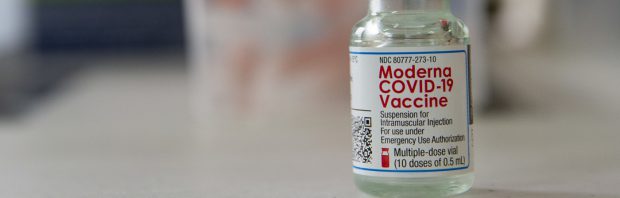 Per dosis veroorzaken coronavaccins ‘nu al 50 keer meer bijwerkingen’ dan griepprik