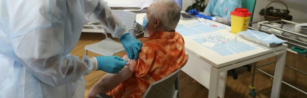 Spaanse regio maakt coronavaccinatie verplicht: boetes tot 60.000 euro