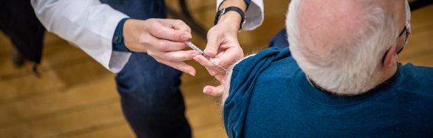 Schokkend klokkenluidersbericht: doden na vaccinatie in tehuis Berlijn