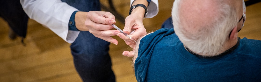 Schokkend klokkenluidersbericht: doden na vaccinatie in tehuis Berlijn