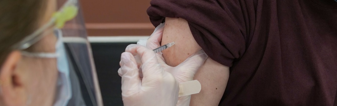 Oud-RIVM-baas zegt het gewoon: ‘Denk dat vaccinatiebewijs onvermijdelijk is’