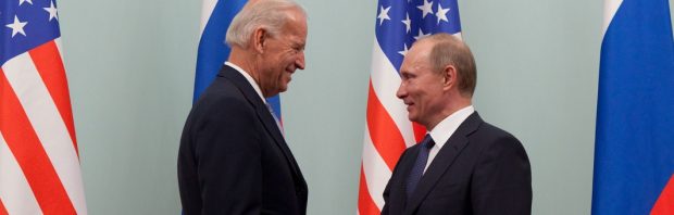 Waarom pusht de regering-Biden Oekraïne om een oorlog met Rusland uit te lokken?