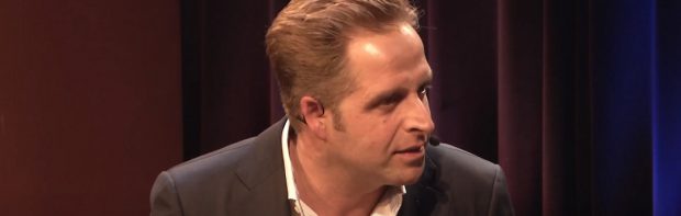 Plan De Jonge 'voor medische apartheid' kan niet op veel steun rekenen bij ouders 8 jonge