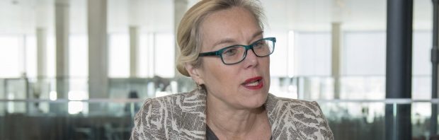 Kijk: Sigrid Kaag krijgt vraag over terreuraanslag die ‘mede door haar is gefinancierd’