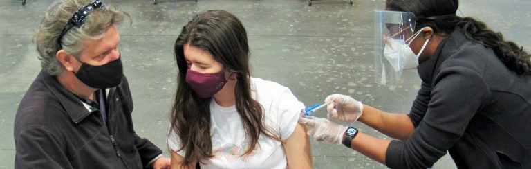 Document onthult: 86% kinderen die deelnamen aan vaccinproef Pfizer kreeg last van bijwerkingen