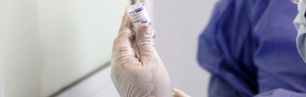 Zweden registreert meer dan 30.000 gevallen van ‘ernstige’ bijwerkingen door coronavaccins