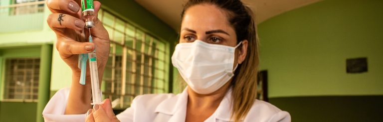 Italiaanse neurochirurg die slachtoffer coronavaccin opereerde: ‘Dit heb ik nog nooit gezien’