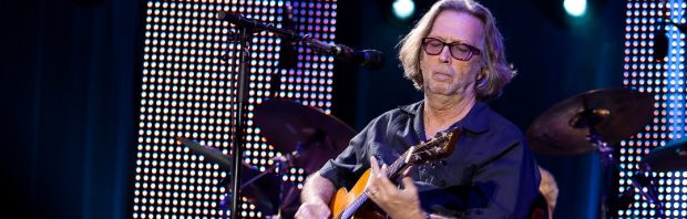 Eric Clapton treedt niet op in zalen waar bezoekers vaccinatiebewijs moeten tonen: ‘Belangrijk statement’