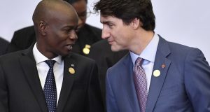 Mysterie: 3 presidenten sterven nadat ze weigeren coronavaccins te verspreiden 16 president