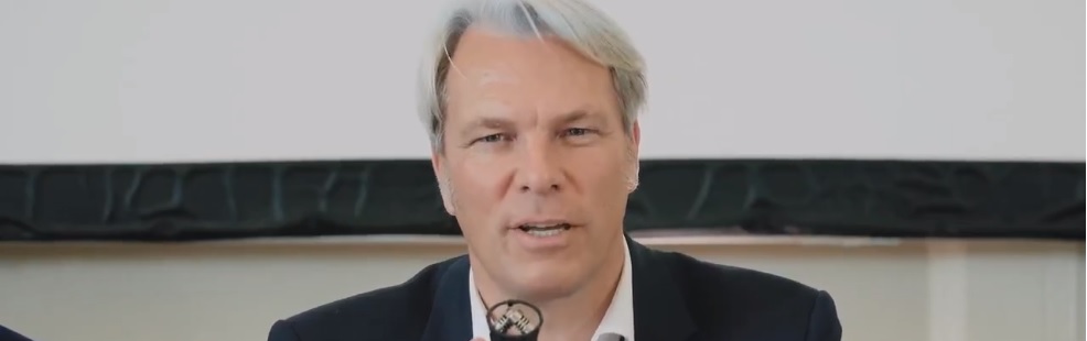 www.ninefornews.nl