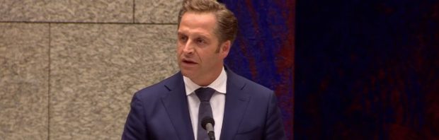 ‘Machtswellustige en mediageile Hugo de Jonge heeft lak aan de wet’