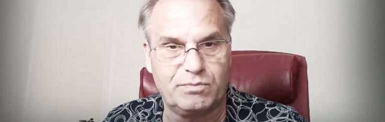 Advocaat Reiner Fuellmich stort zich in juridisch wespennest: ‘Ze verkeren in paniekmodus’