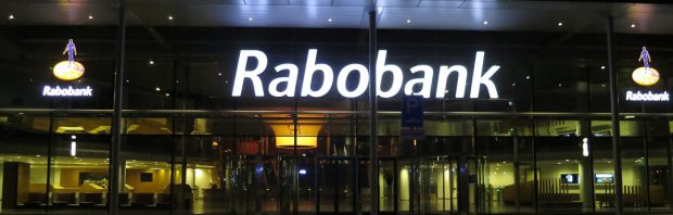 In Holland werden nun die Bankkonten von Impfskeptiker gesperrt