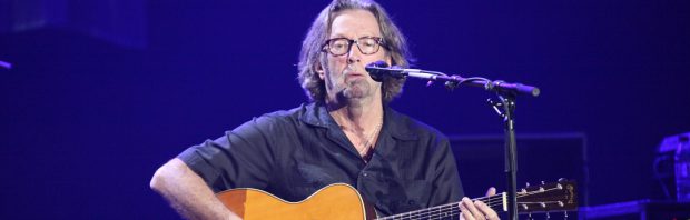 Rocklegende Eric Clapton komt met protestlied tegen verplichte vaccinatie: ‘Dit moet stoppen’