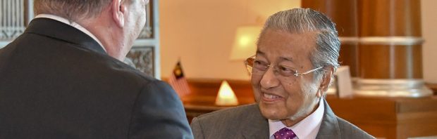Flashback – Maleisische oud-premier Mahathir: ‘Elites willen wereldbevolking terugbrengen tot 1 miljard’