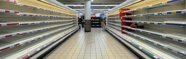 Lege supermarktschappen in Australië terwijl truckers staken en medewerkers in zelfisolatie moeten