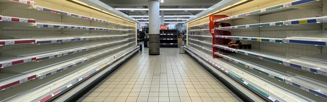 Lege supermarktschappen in Australië terwijl truckers staken en medewerkers in zelfisolatie moeten