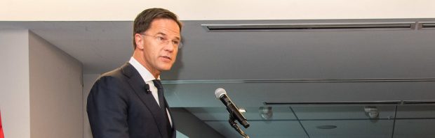 Rutte: ‘Je hebt natuurlijk weinig aan zo’n coronapas als je nog steeds een ander kan besmetten’