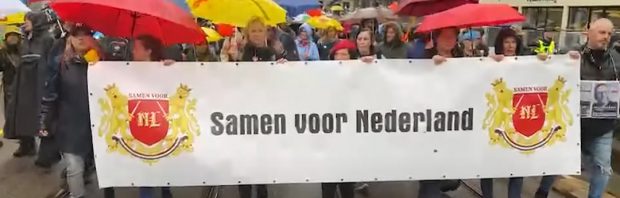 Massaal protest tegen coronapas: ‘Als we niet nu in actie komen, komen we hier nooit meer uit’